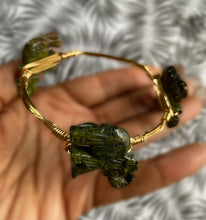 Load image into Gallery viewer, “Elle” Green Jade Hand-carved Elephant Bangle