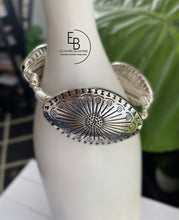Load image into Gallery viewer, “Silverest Sun” Bangle
