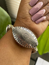 Load image into Gallery viewer, “Silverest Sun” Bangle
