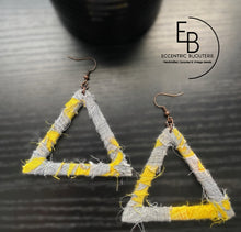 Load image into Gallery viewer, Shredded Pyramid Fabric Triangle Earrings
