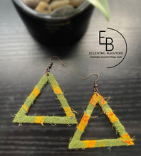 Load image into Gallery viewer, Shredded Pyramid Fabric Triangle Earrings
