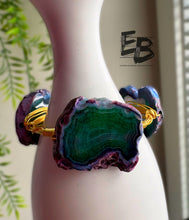 Load image into Gallery viewer, “Grape Apple Seed” Agate Bangle
