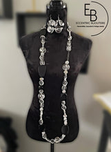 Load image into Gallery viewer, Extended Grace Luxury Necklace &quot;Crystal Evening&quot; Mid-Length
