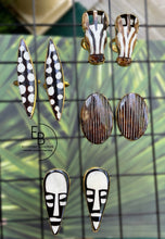 Load image into Gallery viewer, African Brass &amp; Bone Adjustable Rings
